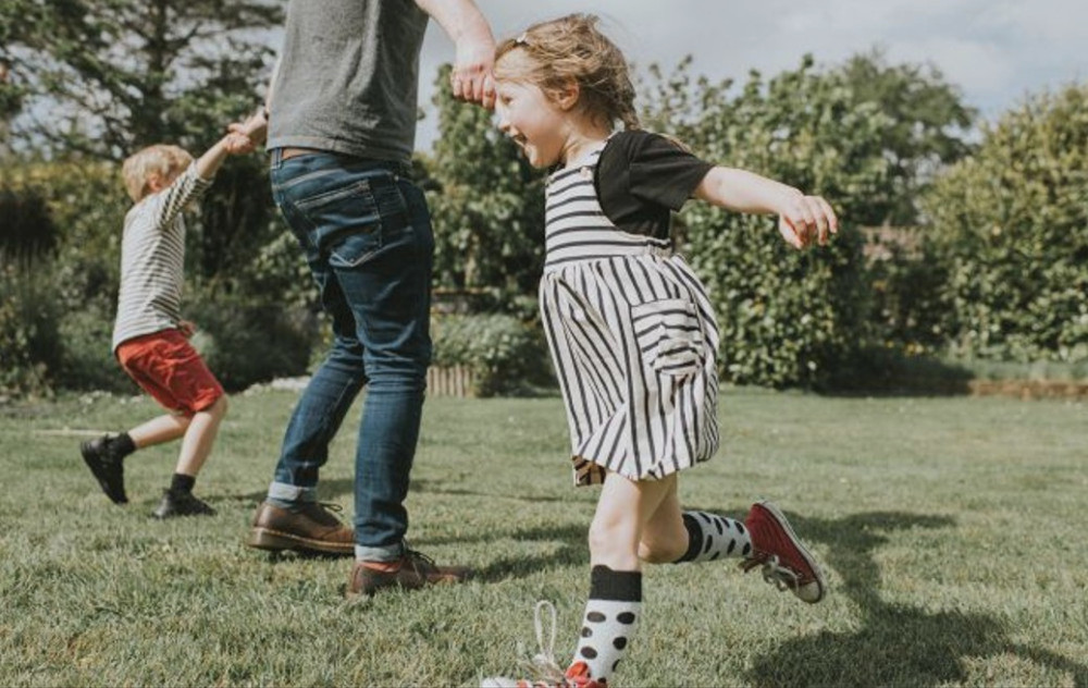 В Украине впервые отмечается новый День защиты детей 20 ноября, посвященный памяти детей, пострадавших от войны.