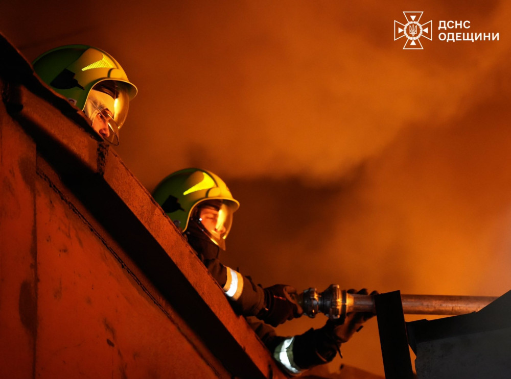 Свежие новости о вражеской атаке в Одесской области, последствия и меры реагирования.