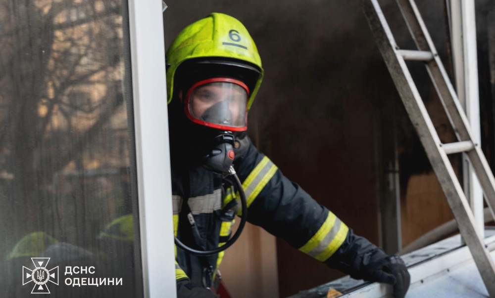 В Хаджибейском районе Одессы произошёл пожар, в результате которого погибли два человека. Устанавливаются причины происшествия.