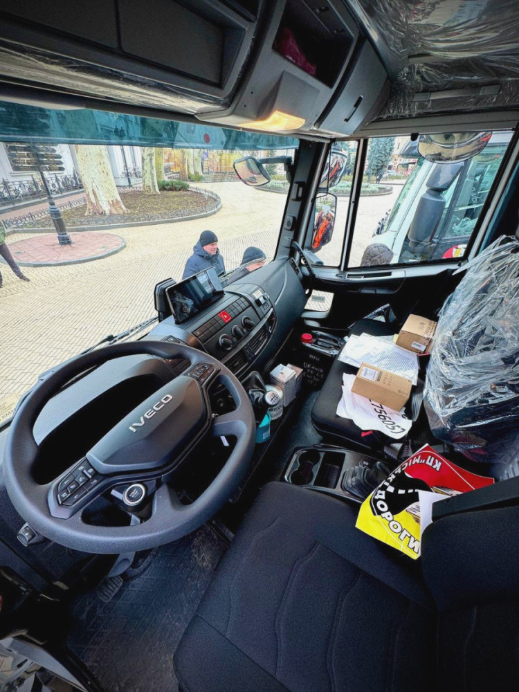 1502 image for slide