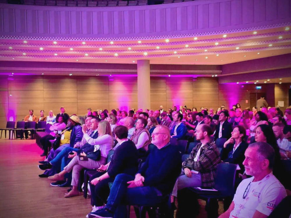 1724 image for slide