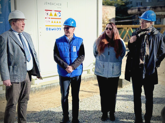 2555 image for slide