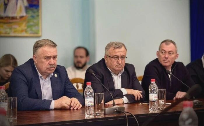 3320 image for slide