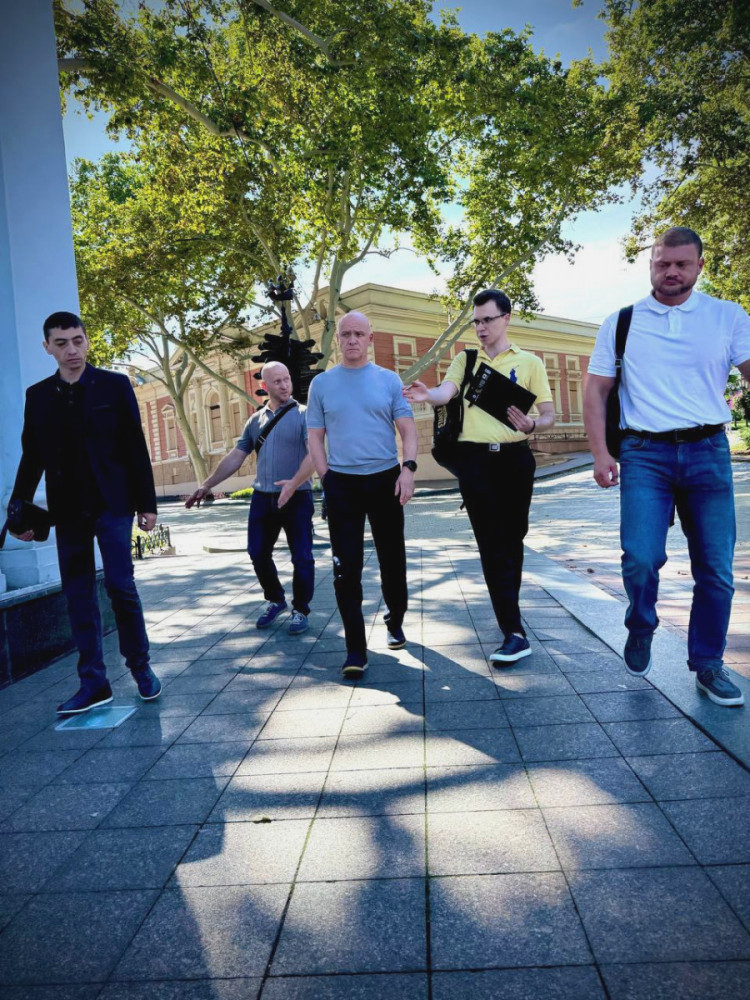 6565 image for slide