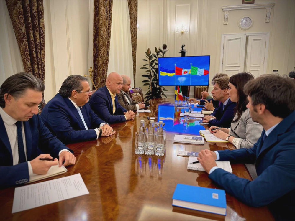 6812 image for slide