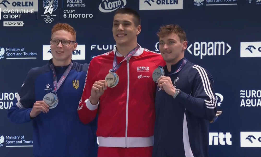 8210 image for slide