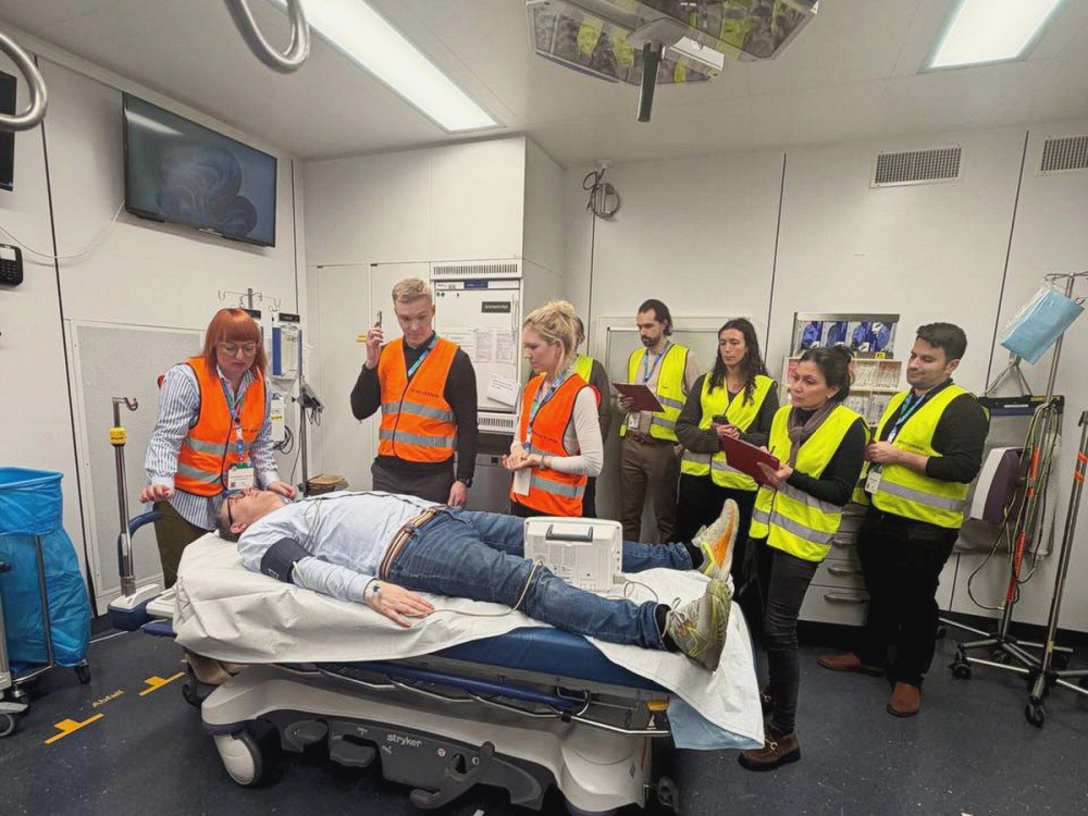 8514 image for slide